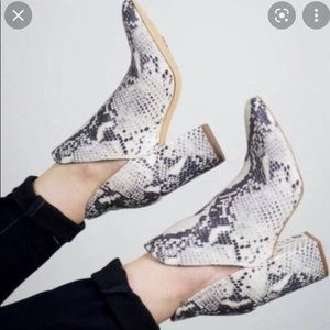 Steve Madden Rookie bootie